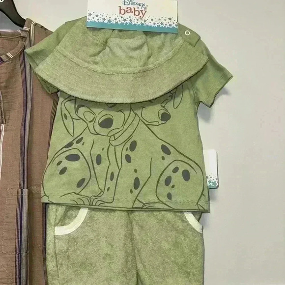 NWT! Lot of 3! Baby Boy Clothes Sets 12M Green White Tan Disney - Picture 4 of 9